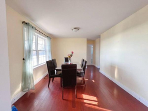 2 Bedroom with free parking-upto 10 parking space